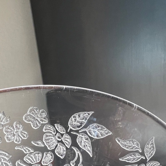 Vintage Glass New Martinsville Double Arm Candlestick Holder Meadow Wreath - Picture 15 of 16